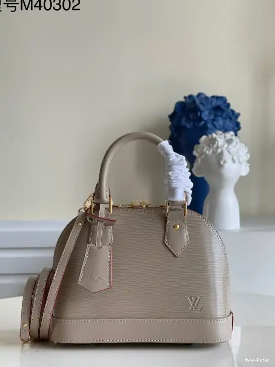 VUITTON LOUIS BB ALMA 0609